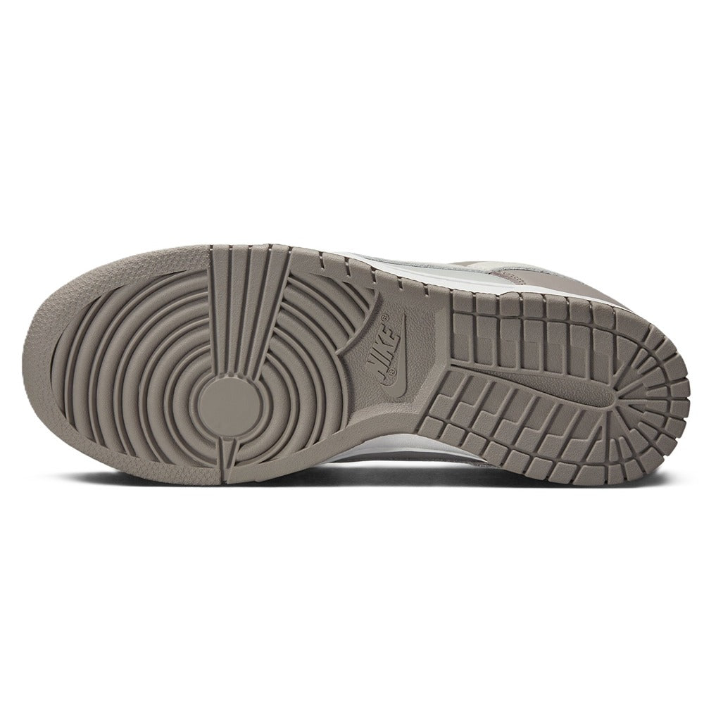 Nike Dunk Low Moon Fossil (Women Exclusive) FD0792-001