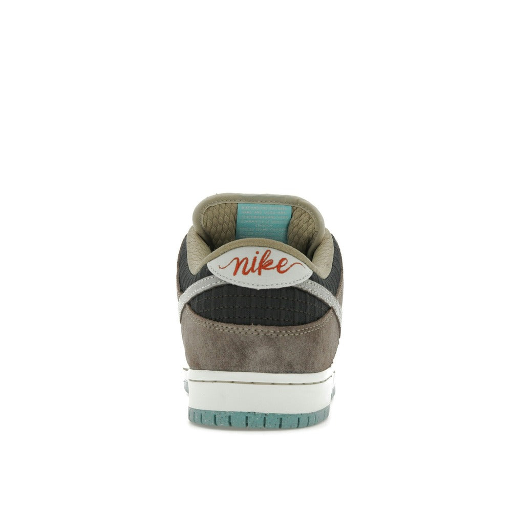 Nike Dunk Low SB Big Money Savings FZ3129-200