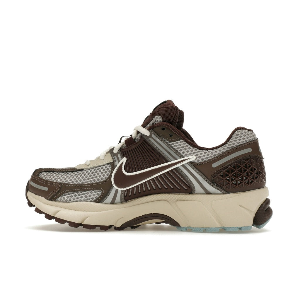 Nike Zoom Vomero 5 Earth Fossil (Women Exclusive) FD9920-022