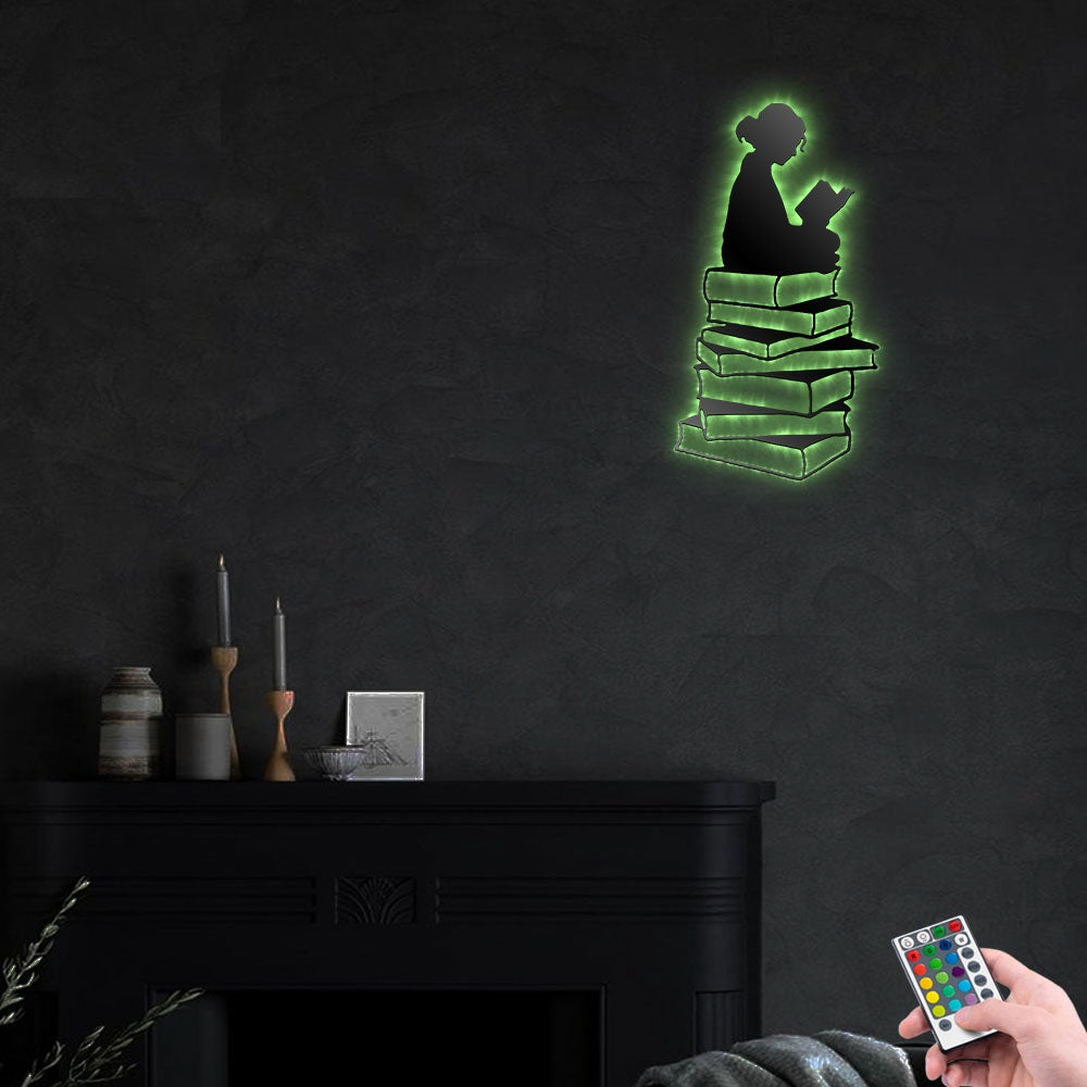 Girl Reading Lover - Led Light Metal - Owls Matrix LTD