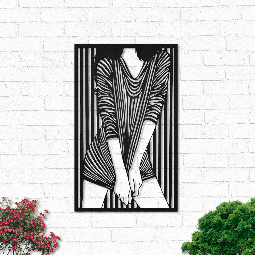 Girl With Lovely Style - Led Light Metal - Owls Matrix LTD