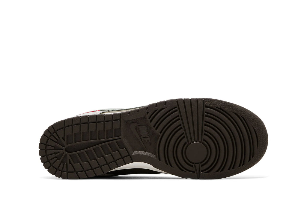 Nike Dunk Low 'Year of the Snake' HV5980-231