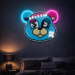 Money Eyes Bear Neon Wall Sign – Blue & Pink LED Cartoon Light for Bedrooms, Studios & Modern Spaces
