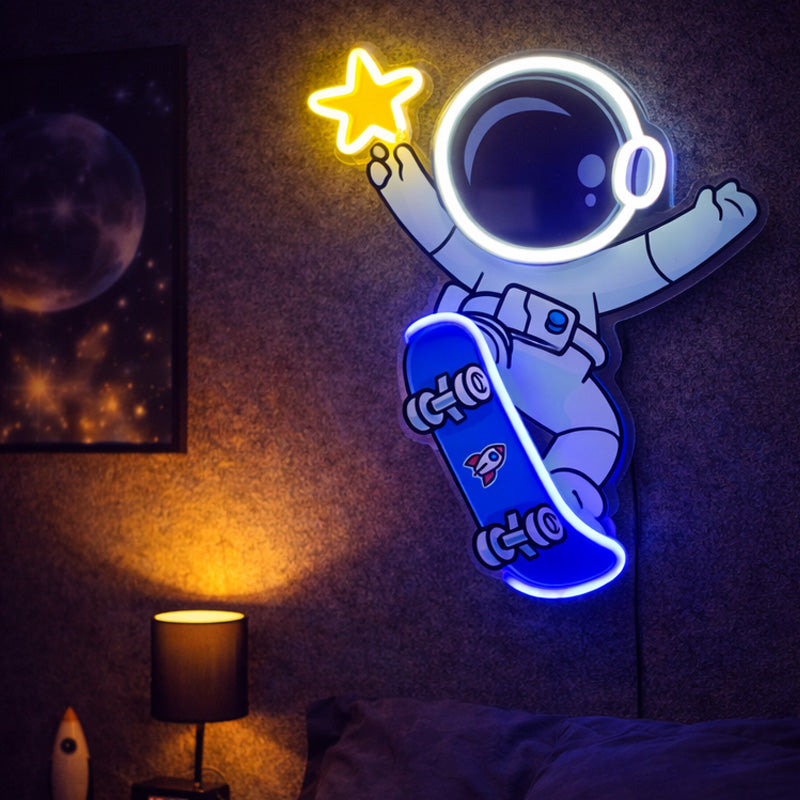 1SkateboardAstronautNeonSign_MulticolorLEDNeonWallArtforKidsRoom_CreativeDecor.jpg