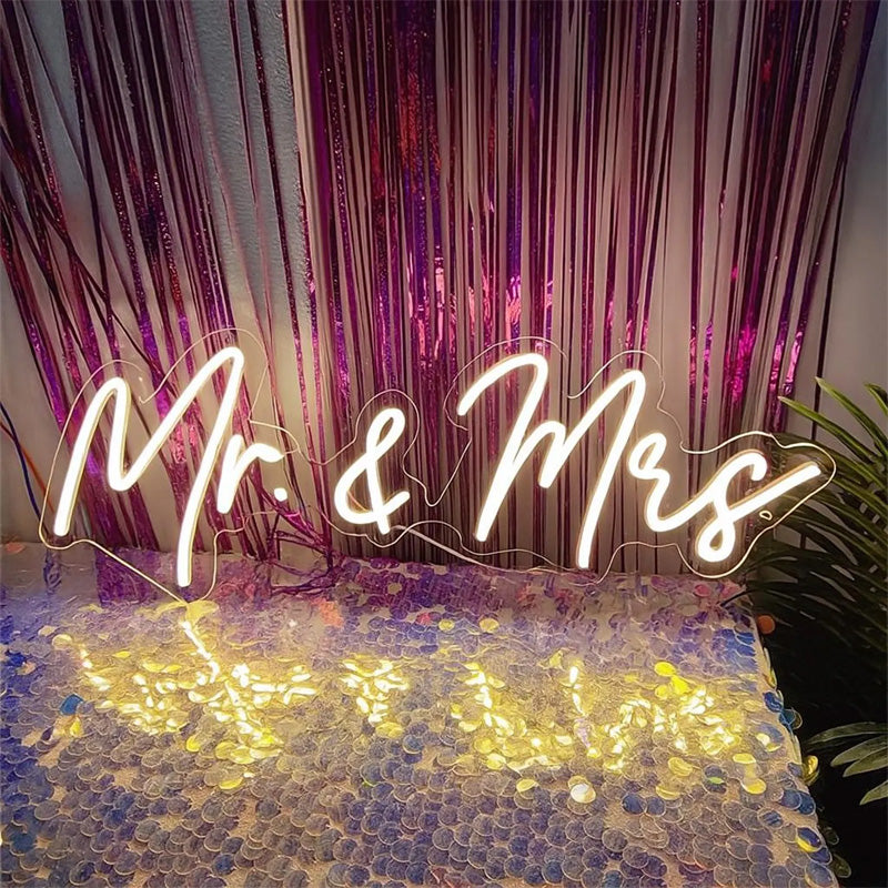 Mr._MrsScriptLEDNeonSignforWedding_ReceptionandEventWallDecoration.jpg