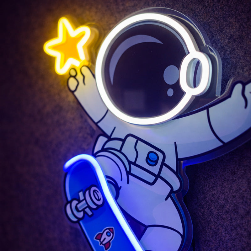 SkateboardAstronautNeonSign_MulticolorLEDNeonWallArtforKidsRoom_CreativeDecor.jpg